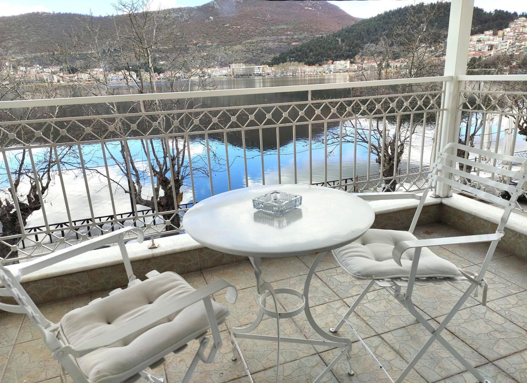 Paraliako Katerina Studios & Rooms - Biker Friendly Hotel Kastoria Exterior foto