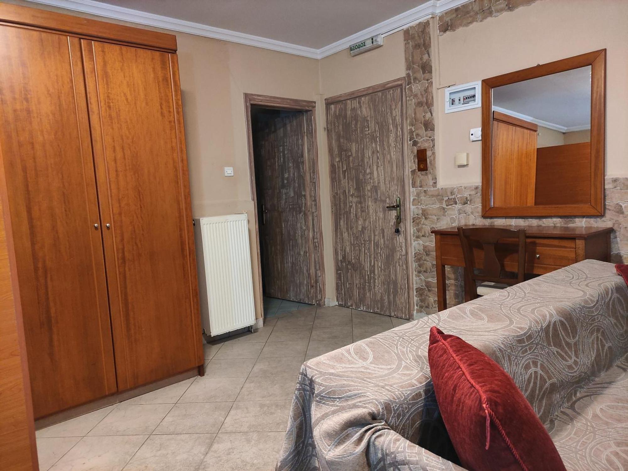 Paraliako Katerina Studios & Rooms - Biker Friendly Hotel Kastoria Exterior foto